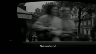 برایم غریبه آشنا بمان،من از آشنای غریبه می ترسم...!