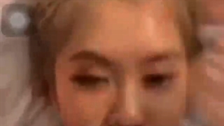 سلام کردن آیدلا کره ای ب ایران....