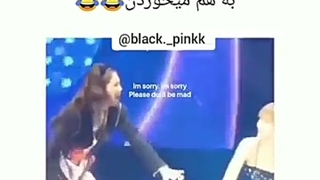 وقتی بلک پینگ تو کنسرت ها می خورن به هم