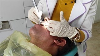 ویدیو ارتودنسی نامرئی