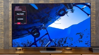 بررسی تلویزیون سامسونگ QN85B | سلام بابا